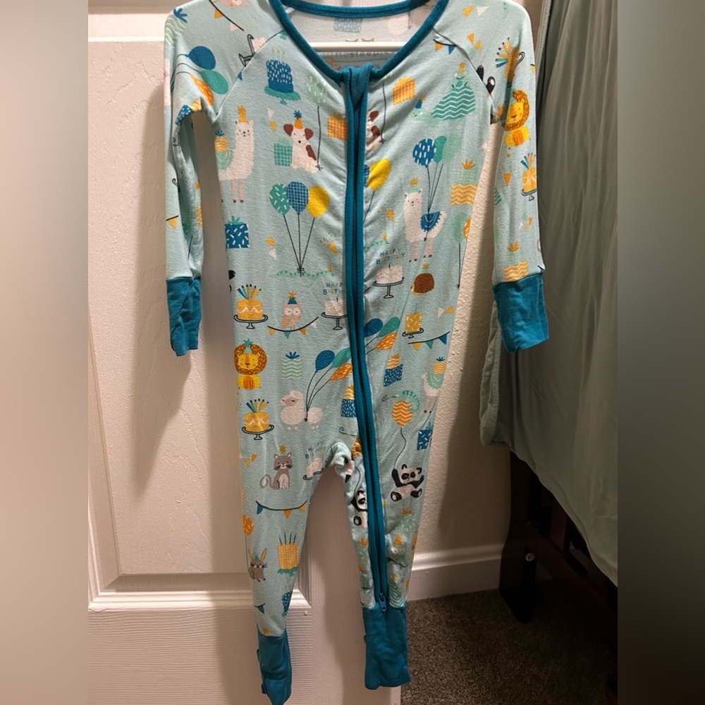 Little Sleepies Zippy Party Animals